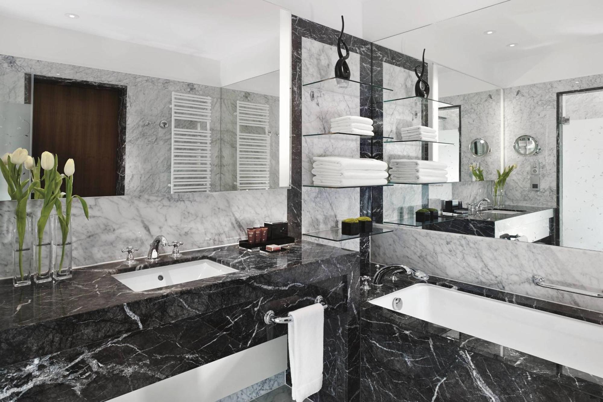 The Ritz-carlton, 5* Wenen