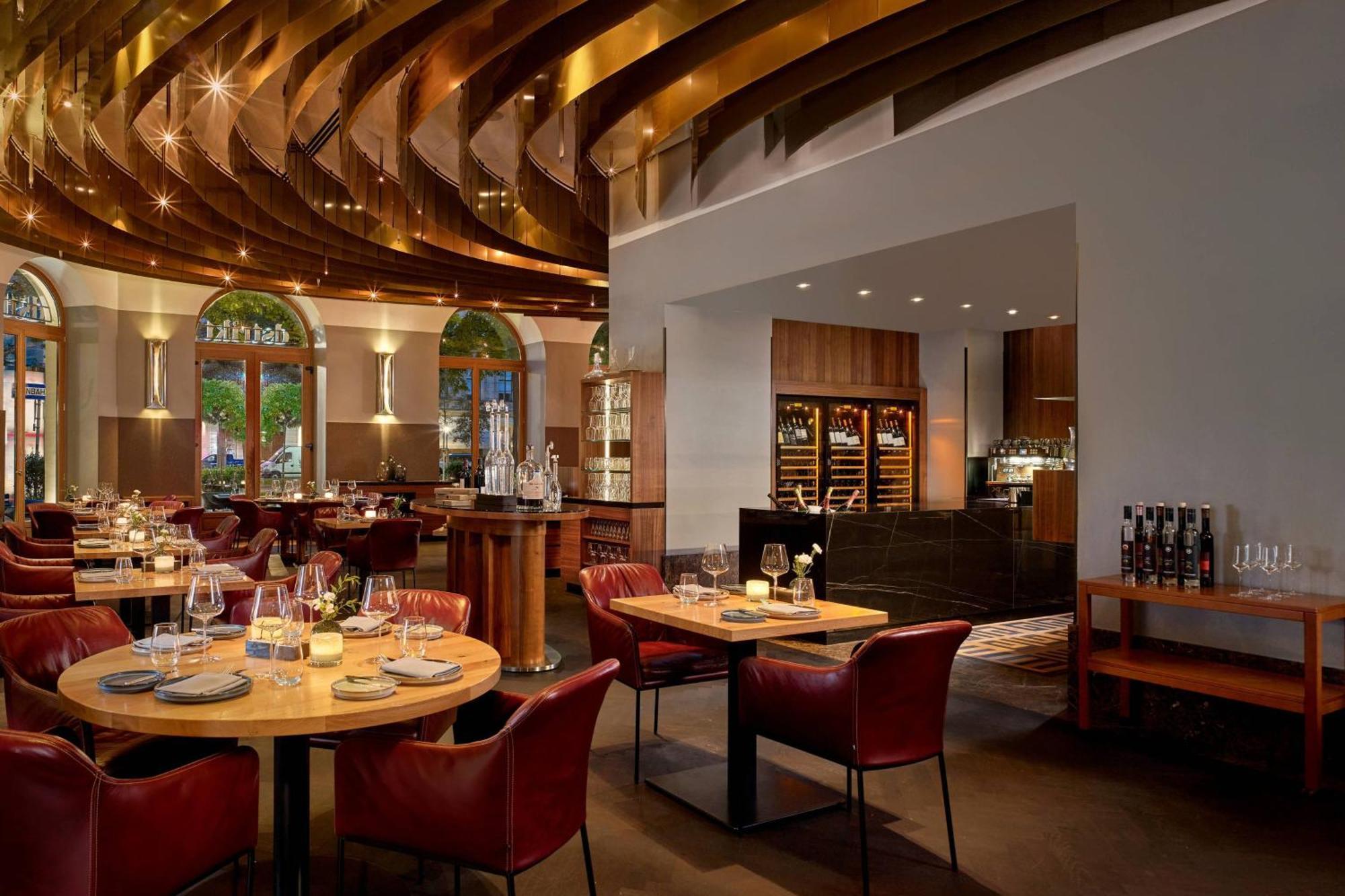 Hotel The Ritz-carlton,